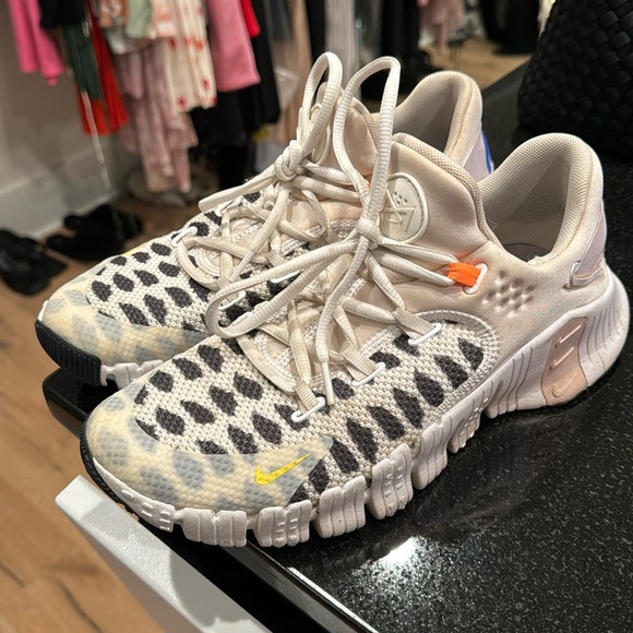 Nike metcon size 10 - Picture 1 of 5